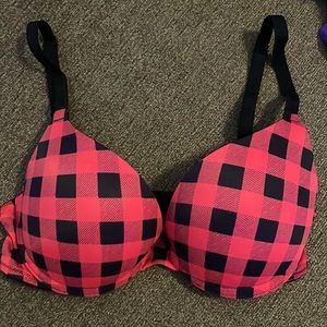 PINK 32C bra plaid
